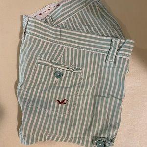 Hollister women’s shorts